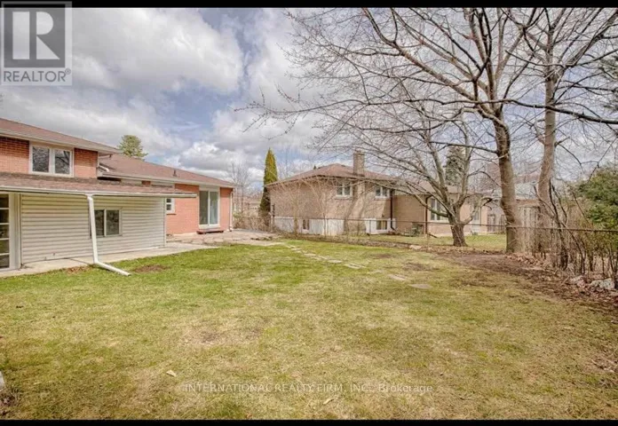 130 AMBERJACK BOULEVARD, Toronto (Woburn), Ontario M1H2J9