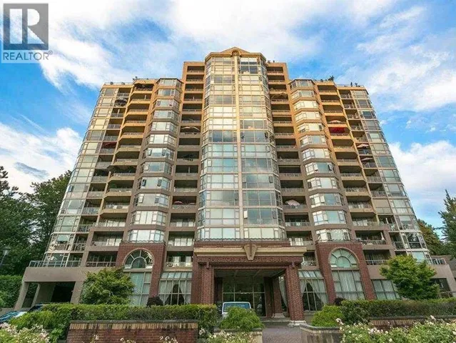 7xx 1327 KEITH ROAD, North Vancouver, British Columbia V7J3T5