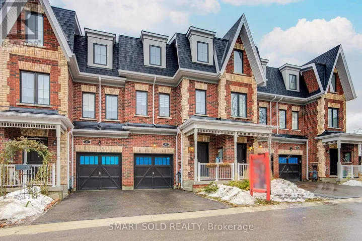 41 MCCONAGHY COURT, Vaughan (Maple), Ontario L6A5C1