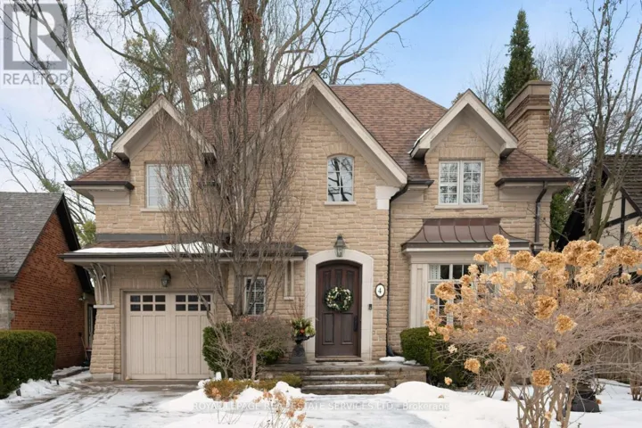 4 REIGATE ROAD, Toronto (Edenbridge-Humber Valley), Ontario M9A2Y2