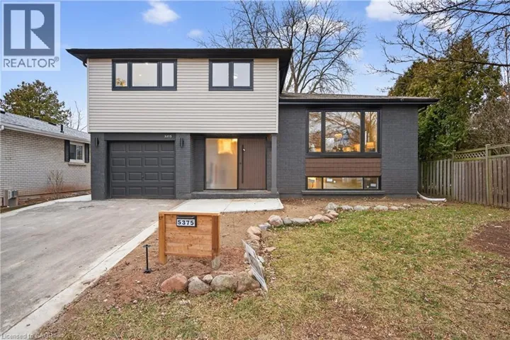 5375 RIVERSIDE Drive, Burlington, Ontario L7L3X9