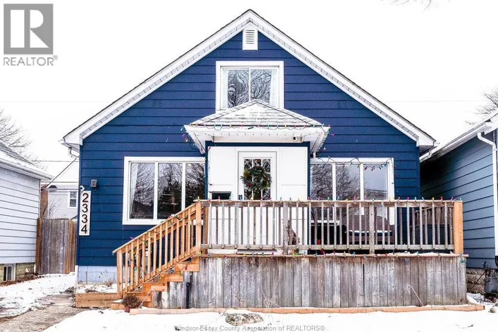 2334 Highland, Windsor, Ontario N8X3S5