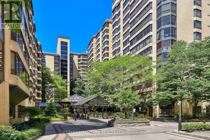 206 - 211 ST PATRICK STREET, Toronto (Kensington-Chinatown), Ontario M5T2Y9