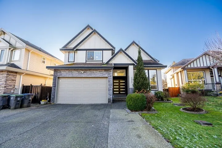 7917 147A STREET, Surrey, British Columbia V3S2T8