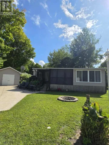 JJ22 - 9338 WEST IPPERWASH ROAD, Lambton Shores, Ontario N0N1J2