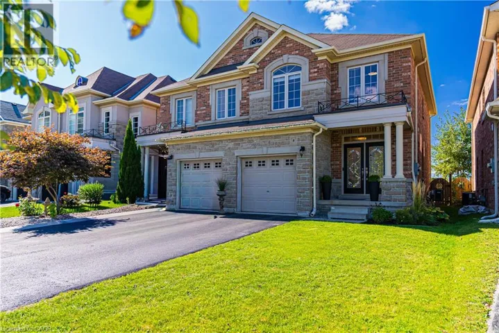 8 SUMMERBERRY Way, Hamilton, Ontario L9B0G2