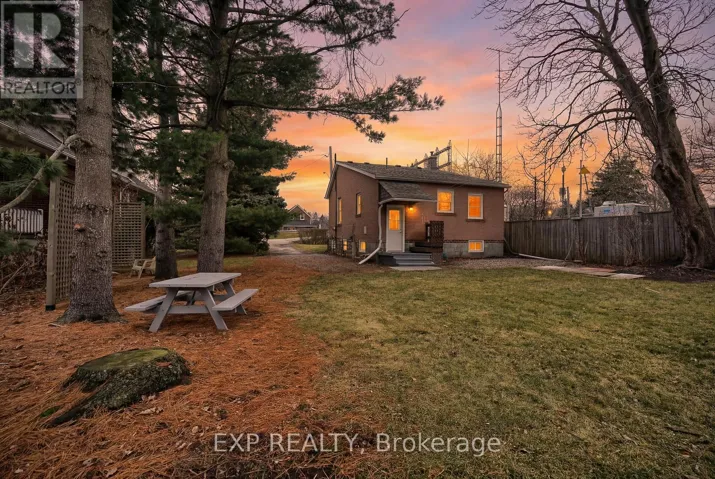 1105 HAIG BOULEVARD, Mississauga (Lakeview), Ontario L5E2M4