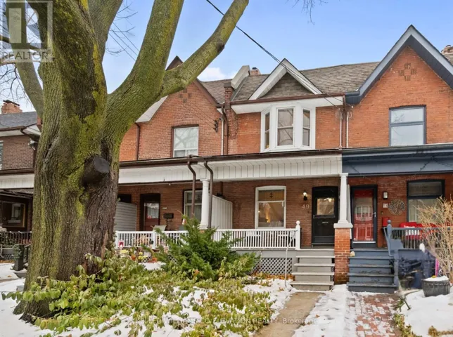49 GRENADIER ROAD, Toronto (Roncesvalles), Ontario M6R1R1
