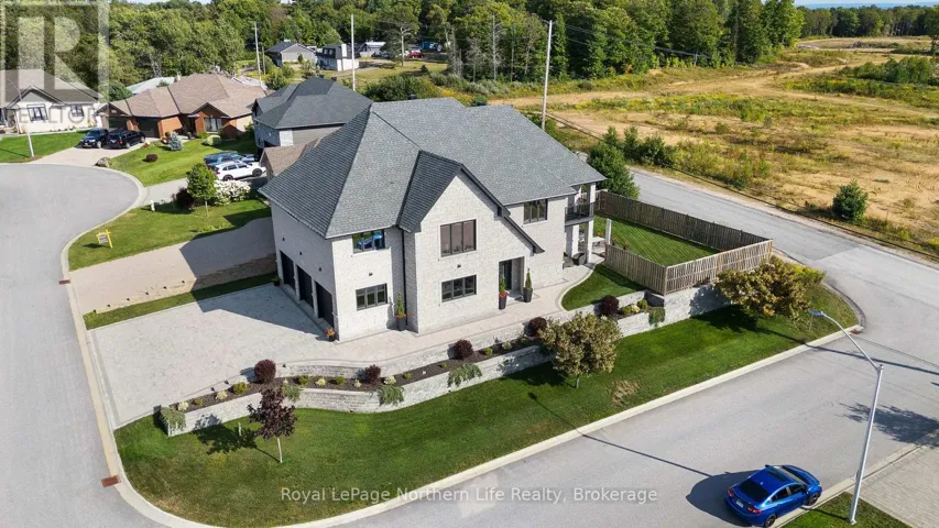 5 ZEPHYR HEIGHTS, North Bay (Airport), Ontario P1B8G2