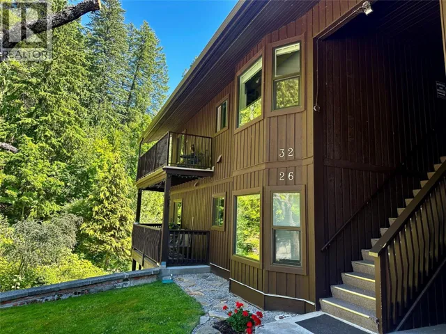 1691 3A Highway Unit# 32, Nelson, British Columbia V1L6J8