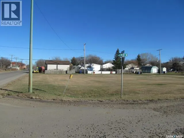 490 5th STREET W, Shaunavon, Saskatchewan S0N2M0