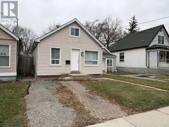 92 EAST 24TH STREET, Hamilton (Eastmount), Ontario L8V2Y1