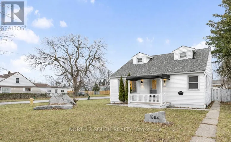 1604 BUCKINGHAM DRIVE, Windsor, Ontario N8T2A6