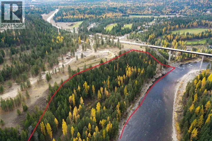 6145 Parnaby Road, Cranbrook, British Columbia V1C0C2