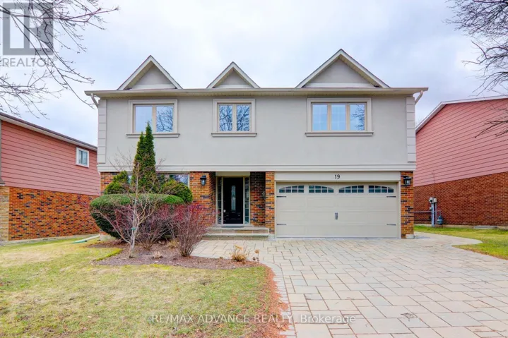 19 ABBEYWOOD TRAIL, Toronto (Banbury-Don Mills), Ontario M3B3B4