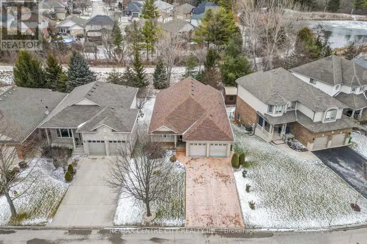 17 HICKORY LANE, St. Thomas, Ontario N5R6K8