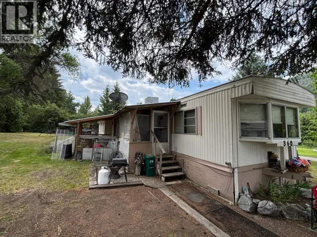360 3rd Street, Greenwood, British Columbia V0H1J0