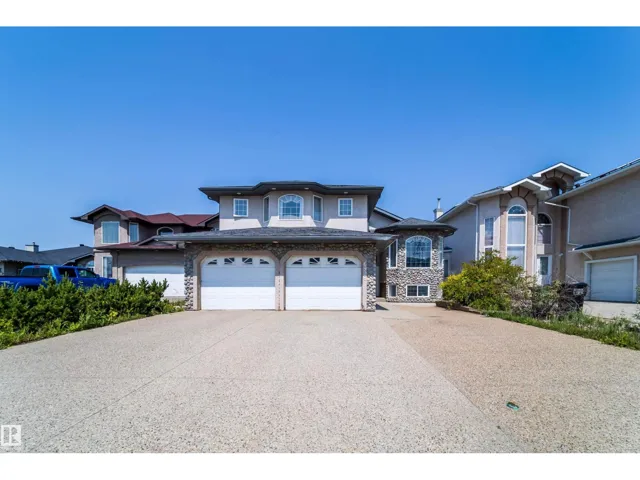 6928 164 AV NW, Edmonton, Alberta T5Z3R3