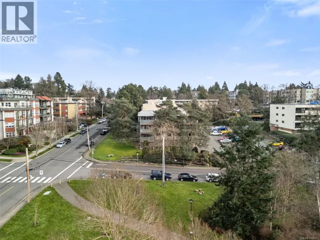 227 1025 Inverness Rd, Saanich, British Columbia V8X2S2