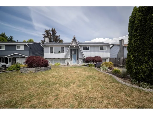 11825 COWLEY DRIVE, Delta, British Columbia V4E1W5