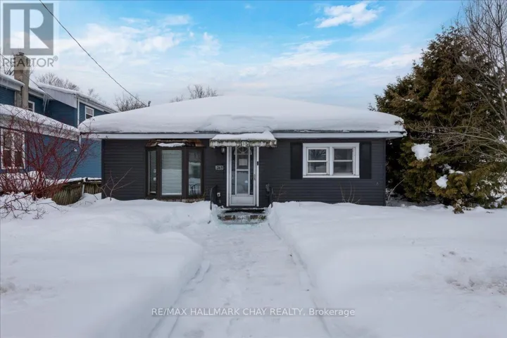 369 EAST STREET, Orillia, Ontario L3V4C6