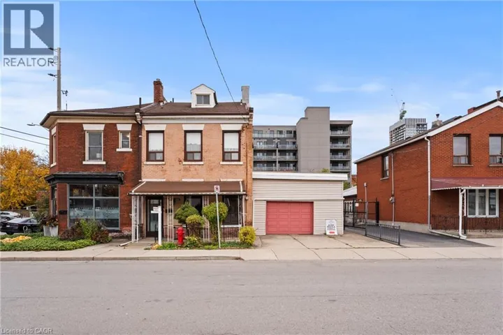 156 MACNAB Street N, Hamilton, Ontario L8R2M3