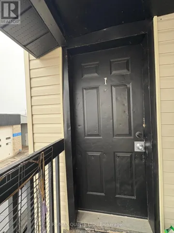 1 - 284 FRONT STREET, Quinte West (Trenton Ward), Ontario K8V4P5