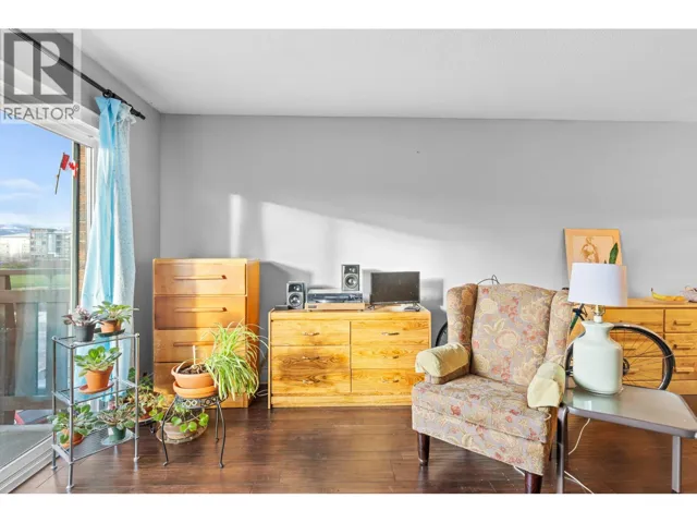 1860 Richter Street Unit# 204, Kelowna, British Columbia V1Y2M9
