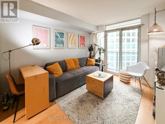 908 - 20 BLUE JAYS WAY, Toronto (Waterfront Communities), Ontario M5V3W6