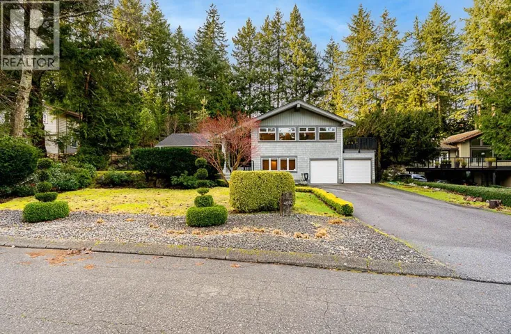 4640 WOODBURN ROAD, West Vancouver, British Columbia V7S2W6