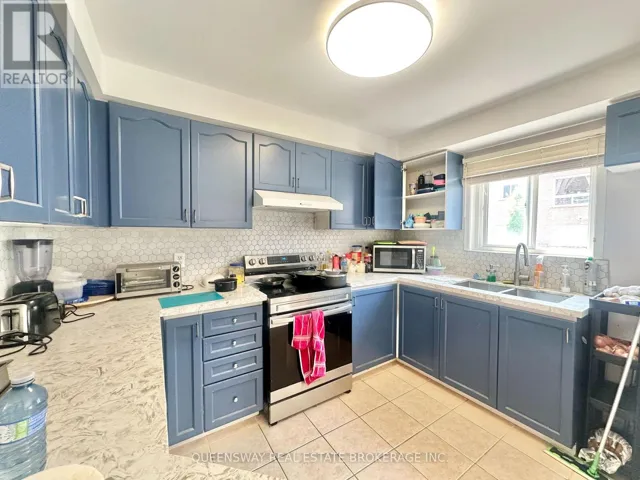 56 - 5260 MCFARREN BOULEVARD W, Mississauga (Central Erin Mills), Ontario L5M7J2