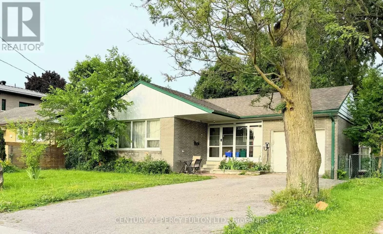 272 CONESTOGA AVENUE, Richmond Hill (Harding), Ontario L4C2H2