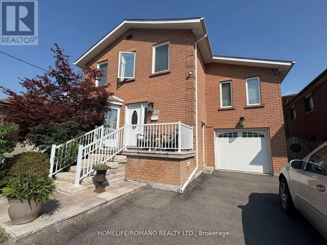 BSMT - 32 PLEWES ROAD, Toronto (Downsview-Roding-CFB), Ontario M3K1K5