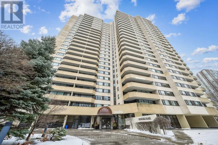 2001 - 75 WYNFORD HEIGHTS CRESCENT, Toronto (Banbury-Don Mills), Ontario M3C3H9