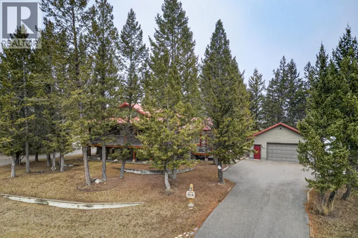 860 Timbermont Road, Invermere, British Columbia V0A1K3
