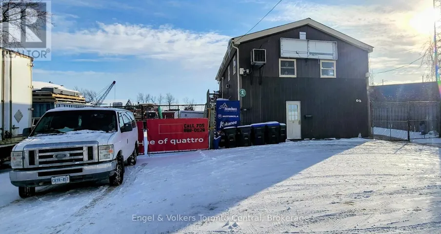 520 THIRD STREET W, Collingwood, Ontario L9Y4X6