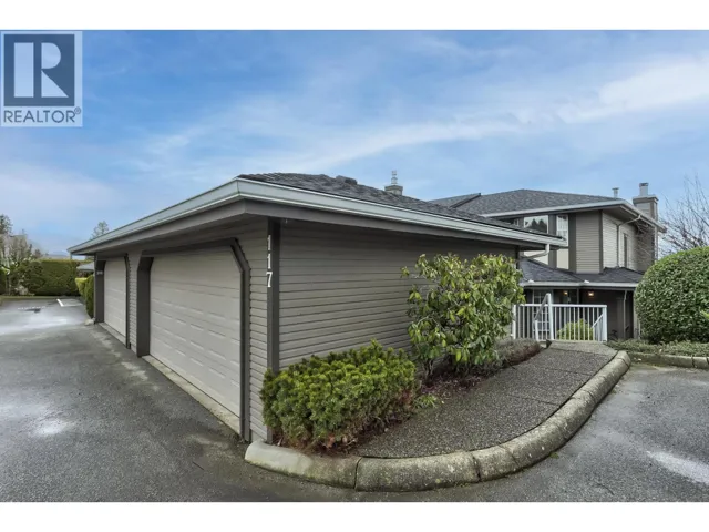 117 1140 CASTLE CRESCENT, Port Coquitlam, British Columbia V3C5M4