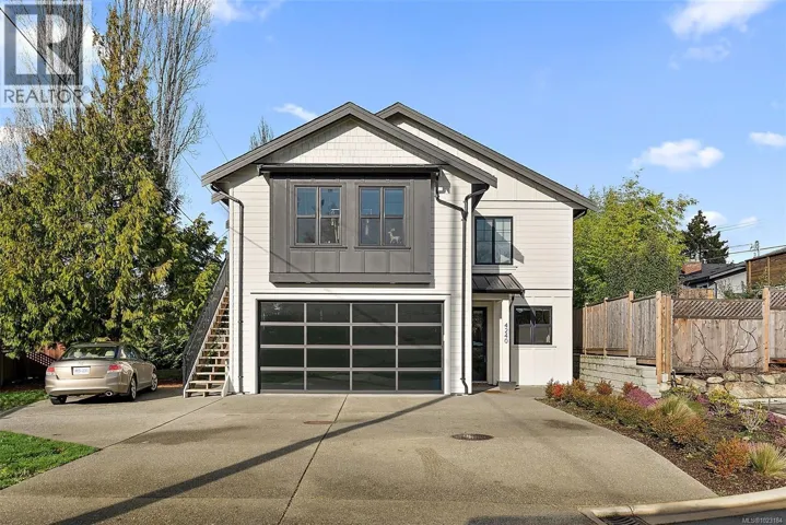4240 Springridge Cres, Saanich, British Columbia V8Z4Y8