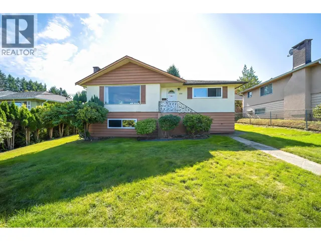 5130 BUXTON STREET, Burnaby, British Columbia V5H1J8