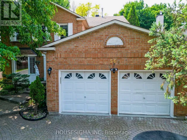 566 566 FALWYN CRES CRESCENT, Ottawa, Ontario K4A2A4