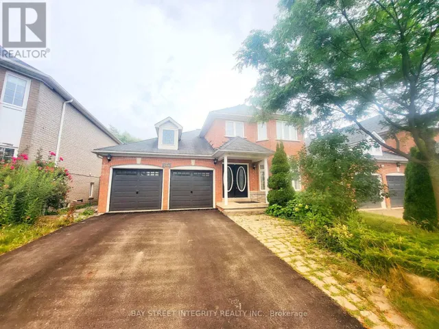 249 MARBLE PLACE, Newmarket (Woodland Hill), Ontario L3X2Y3