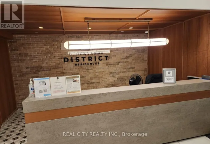107 - 2300 ST CLAIR AVENUE W, Toronto (Junction Area), Ontario M6N0B3