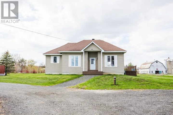19249 COUNTY ROAD 2 ROAD, South Glengarry, Ontario K0C2E0