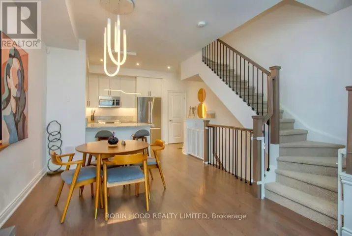 UNIT 65 - 40 LUNAR CRESCENT, Mississauga (Streetsville), Ontario L5M2R5