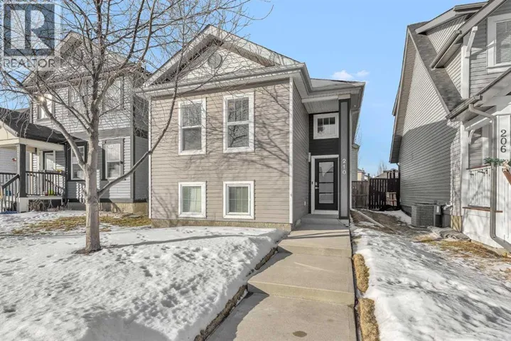 210 Copperstone Grove SE, Calgary, Alberta T2Z4X7