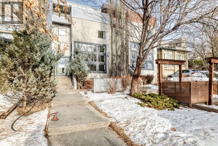 2134 30 Avenue SW, Calgary, Alberta T2T1R4