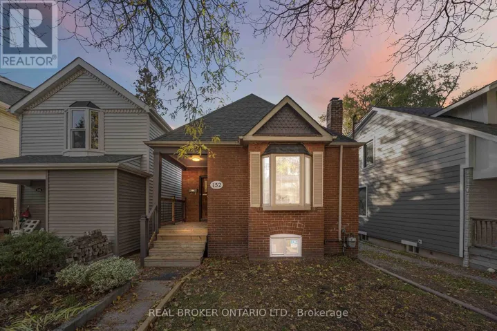 152 PICKERING STREET, Toronto (East End-Danforth), Ontario M4E3J7