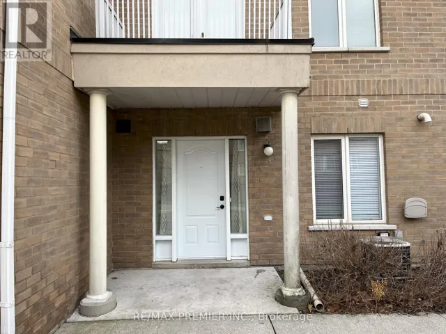 19 - 3055 FINCH AVENUE W, Toronto (Humbermede), Ontario M9M0A6
