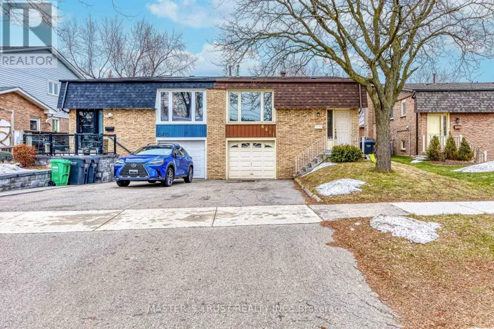 6411 CHAUMONT CRESCENT, Mississauga (Meadowvale), Ontario L5N2M7