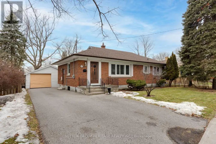 122 EUCLID STREET, Whitby (Downtown Whitby), Ontario L1N5B1